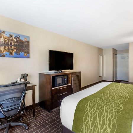 Comfort Inn San Diego Old Town Екстер'єр фото