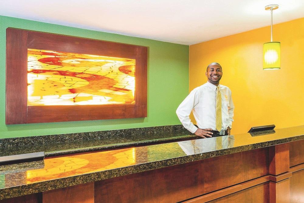 Comfort Inn San Diego Old Town Екстер'єр фото