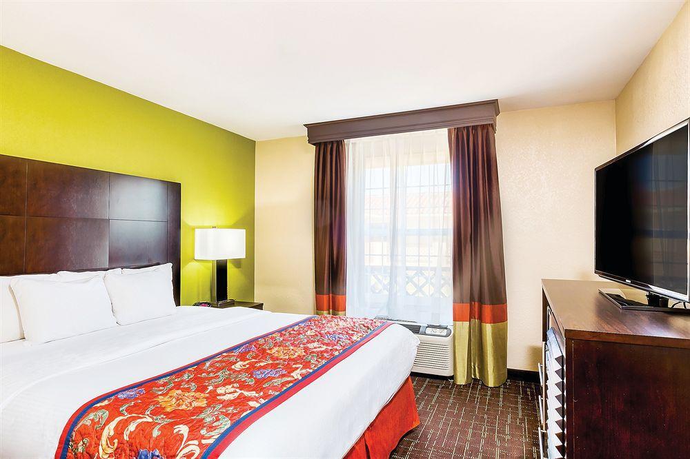 Comfort Inn San Diego Old Town Екстер'єр фото